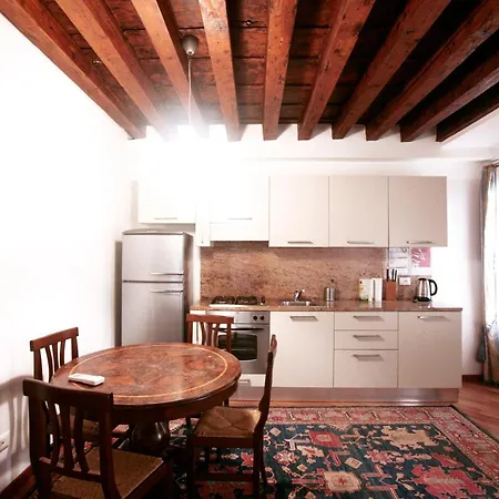 Venezia Residence Apartament *