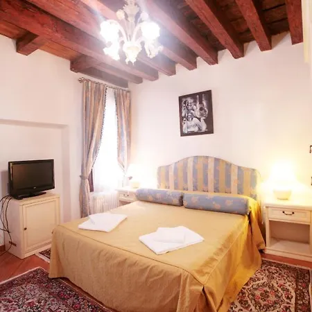 Apartament Venezia Residence