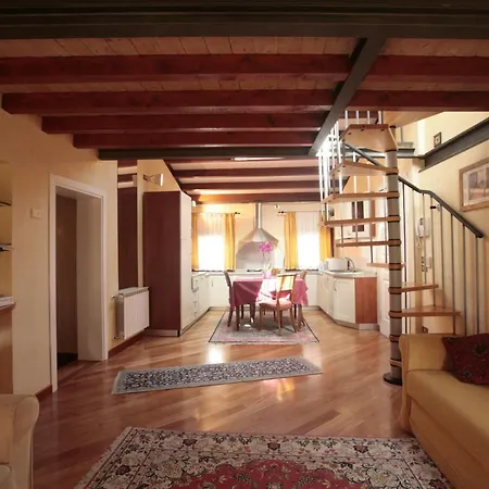 Apartamento Venezia Residence *