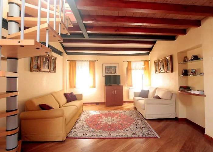 Venezia Residence Apartment *