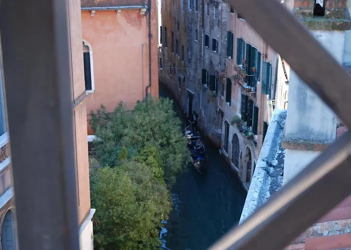 Venezia Residence Apartment