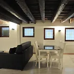 Venezia Residence Apartamento *